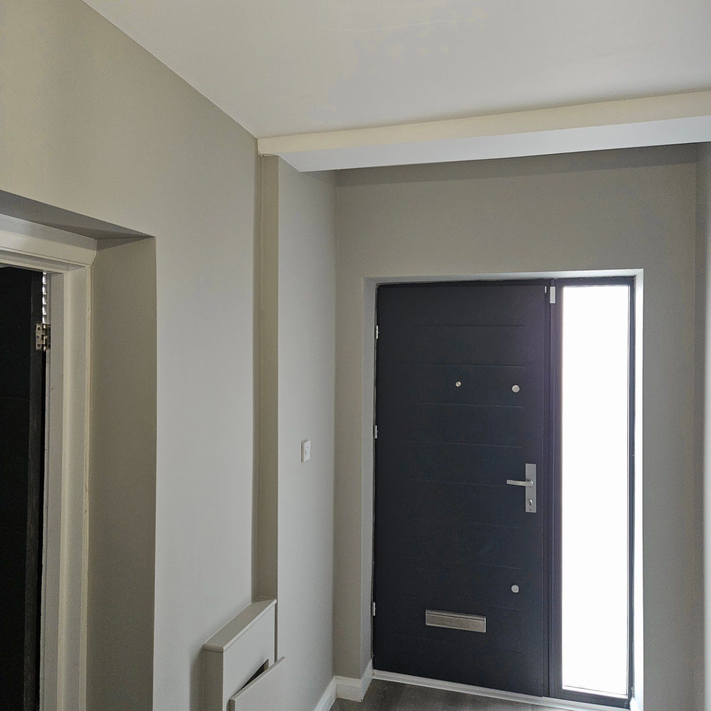 Hallway painting and finishing